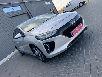Авто Hyundai Ioniq 2019 № 8230115