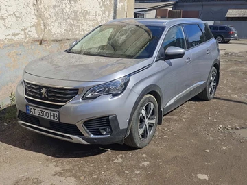 Авто Peugeot 5008 2018 № 8230354