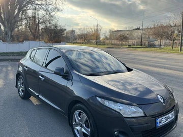 Авто Renault Megane 2010 № 8230392