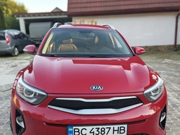 Авто KIA Stonic 2018 № 8230539