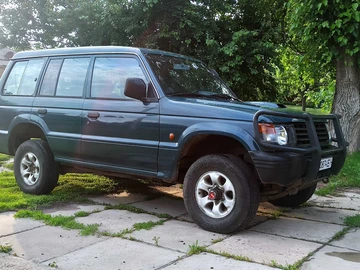 Авто Mitsubishi Pajero 1995 № 8230553