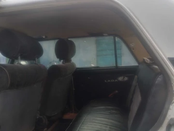 Авто ВАЗ 2105 1992 № 8230566