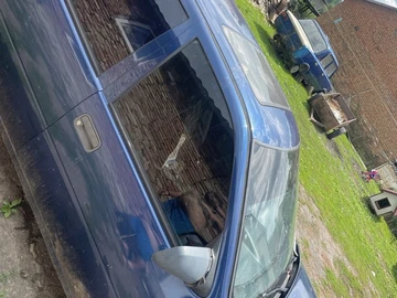 Авто Opel Vectra 1991 № 8230576