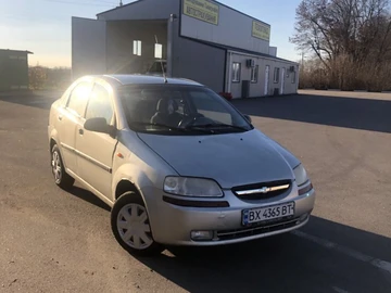 Авто Chevrolet Aveo 2005 № 8230735