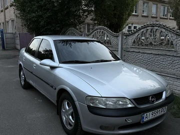 Авто Opel Vectra 1997 № 8230755