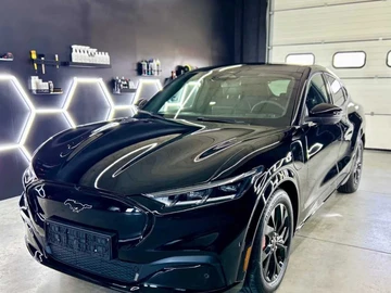 Авто Ford Mustang 2023 № 8230757