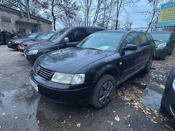 Авто Volkswagen Passat Variant 1999 № 8230812