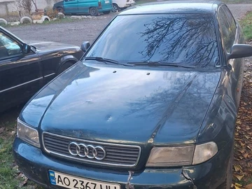 Авто Audi A4 1996 № 8230822