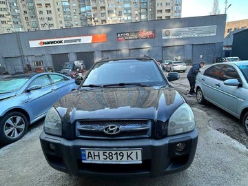 Авто Hyundai Tucson 2008 № 8231040