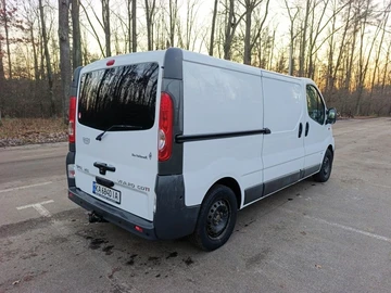 Авто Opel Vivaro 2011 № 8231100