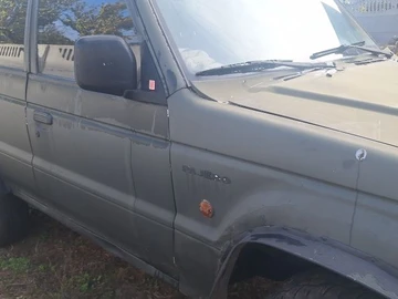 Авто Mitsubishi Pajero 1999 № 8231156