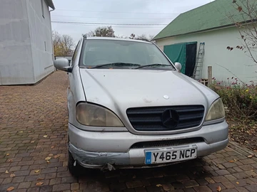 Авто Mercedes Ml Серия 2001 № 8231162