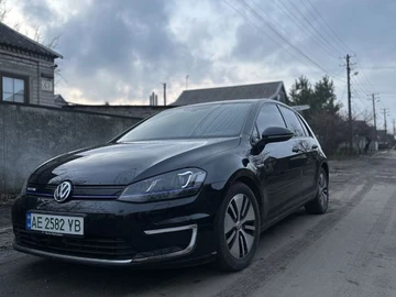 Авто Volkswagen Golf 2016 № 8231163