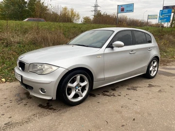 Авто BMW 1 Серия 2005 № 8231173