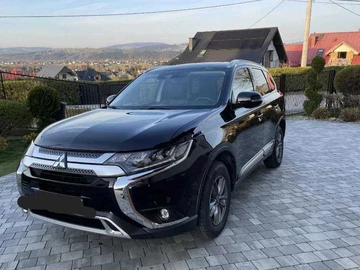 Авто Mitsubishi Outlander 2020 № 8231182