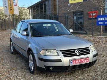 Авто Volkswagen Passat Sedan 2003 № 8231207