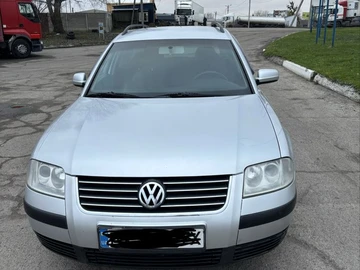 Авто Volkswagen Passat Hatchback 2002 № 8231278