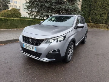 Авто Peugeot 3008 2017 № 8231289