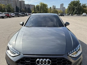 Авто Audi A4 2023 № 8231468