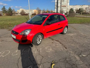 Авто Ford Fiesta 2007 № 8231481