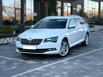 Авто Skoda Superb 2016 № 8231640