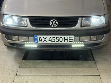 Авто Volkswagen Passat Variant 1994 № 8231739