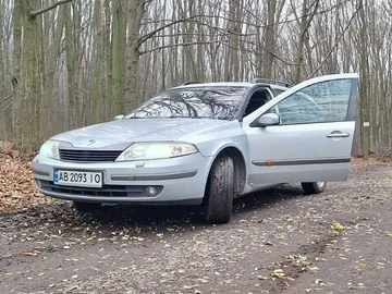 Авто Renault Laguna 2001 № 8231913