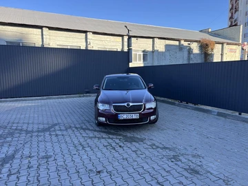 Авто Skoda Superb 2010 № 8231938