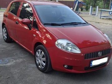 Авто Fiat Grande Punto 2011 № 8232345