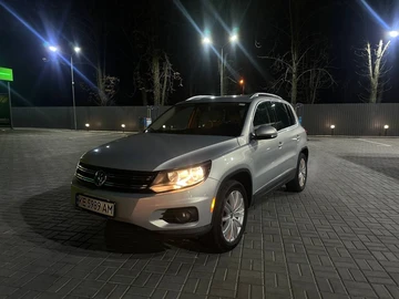 Авто Volkswagen Tiguan 2011 № 8232351