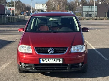 Авто Volkswagen Touran 2004 № 8232479