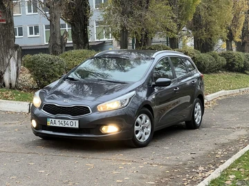 Авто KIA Cee X27 D 2013 № 8232503