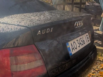 Авто Audi A4 1996 № 8232521