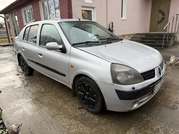 Авто Renault Clio Symbol 2003 № 8232680