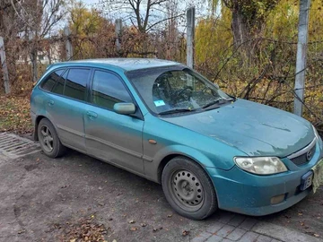 Авто Mazda 323 2001 № 8232851