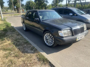 Авто Mercedes E Серия 1987 № 8233172