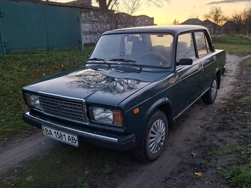 Авто ВАЗ 2107 2003 № 8233174