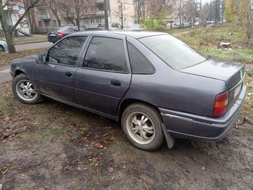 Авто Opel Vectra 1994 № 8233201