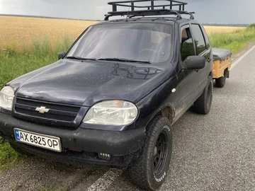 Авто Chevrolet Niva 2004 № 8233293