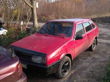 Авто ВАЗ 2109 1990 № 8233447