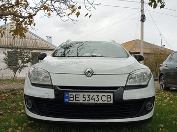 Авто Renault 5 2012 № 8233470
