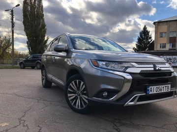 Авто Mitsubishi Outlander 2019 № 8233534