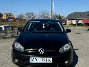 Авто Volkswagen Golf 2010 № 8233664