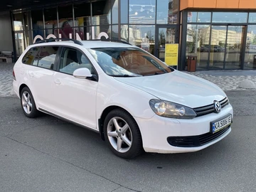Авто Volkswagen Golf 2010 № 8233822