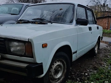 Авто ВАЗ 2105 1988 № 8233939