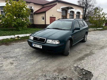 Авто Skoda Octavia 2000 № 8233966