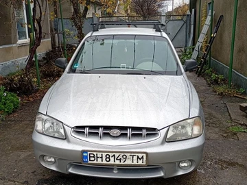 Авто Hyundai Accent 2000 № 8233970