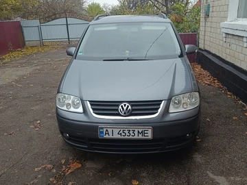 Авто Volkswagen Touran 2005 № 8234264