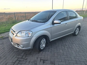 Авто Chevrolet Aveo 2008 № 8234271