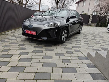 Авто Hyundai Ioniq 2018 № 8234388